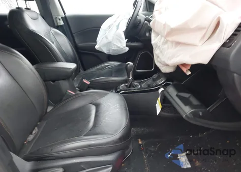 2019 Jeep Compass Limited 4X4 из США, поврежденный, VIN 3C4NJDCB8KT666262